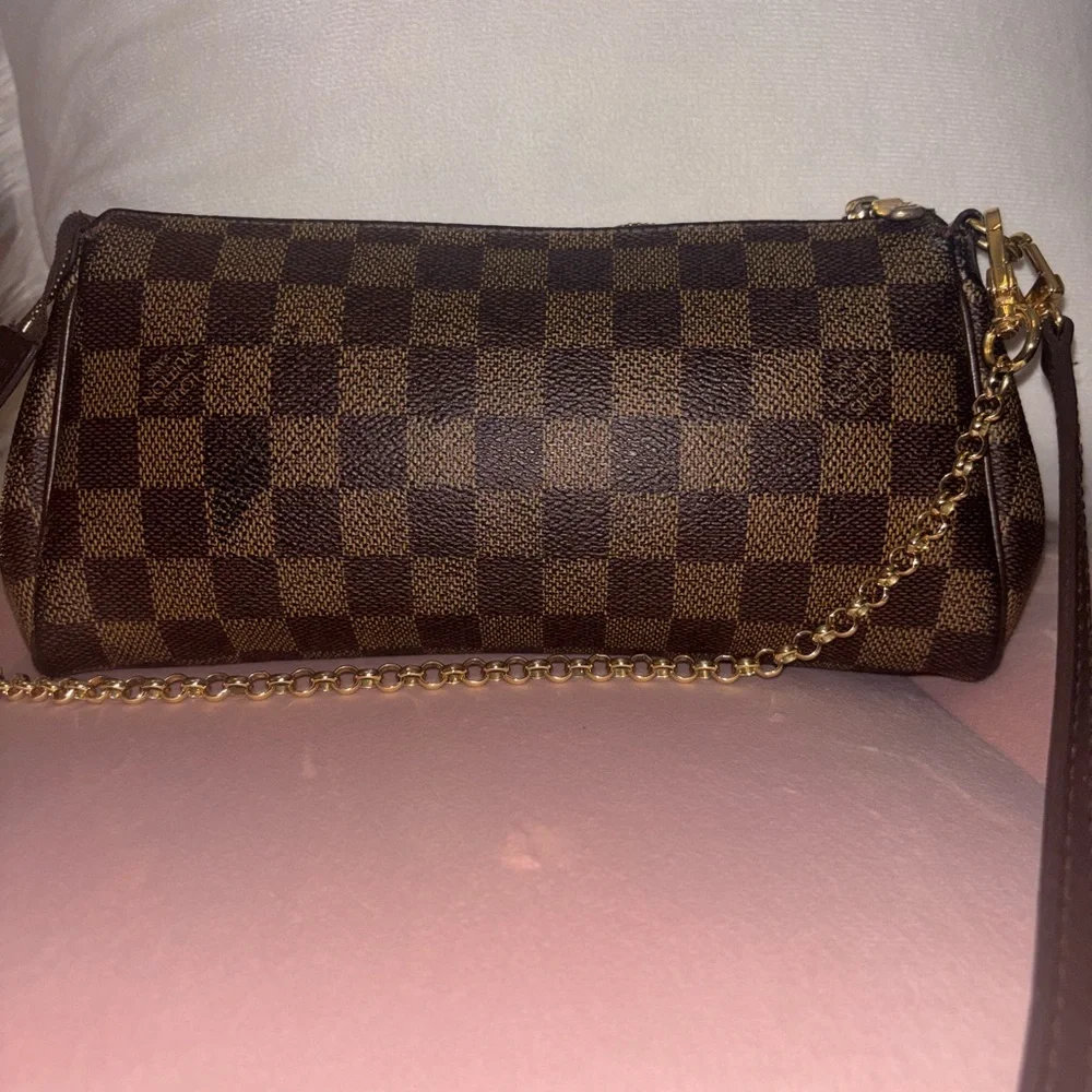 Louis Vuitton this lovely